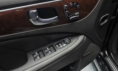 Hyundai Equus