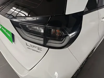 Honda Life