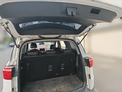 Wuling Hongguang S3