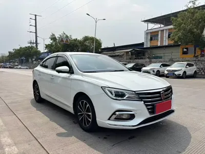 Roewe i5