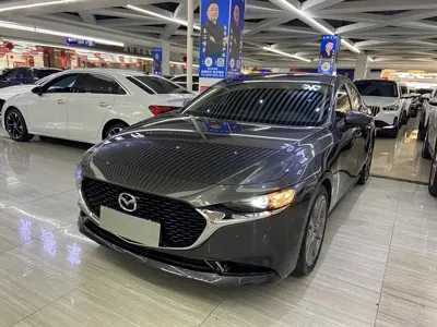 Mazda 3 Axela