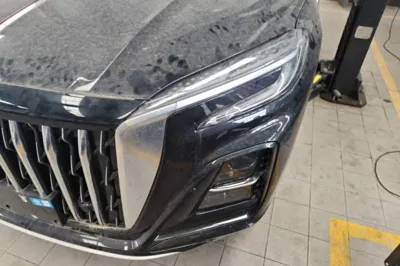 Hongqi HS3 PHEV