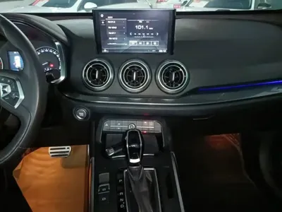 WEY Wey VV5