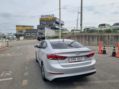 Hyundai Avante