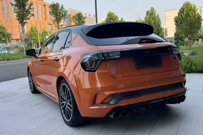 Lynk & Co 02 Hatchback