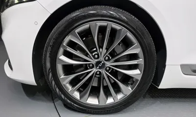 Kia K9
