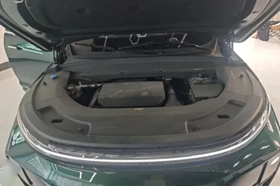 Li Auto L7