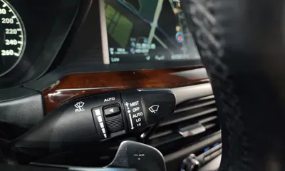 Genesis EQ900