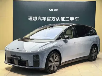 Li Auto 理想i8
