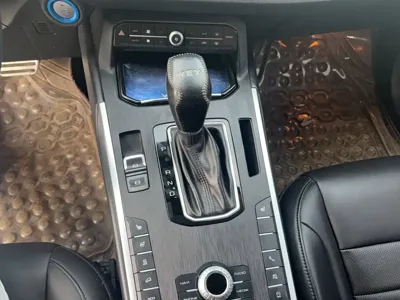 WEY Wey VV5