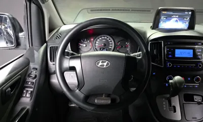 Hyundai Starex