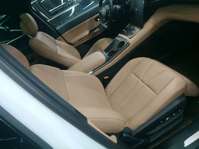 Nio ES8