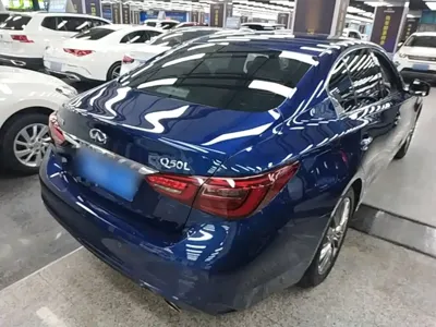 Infiniti Q50L