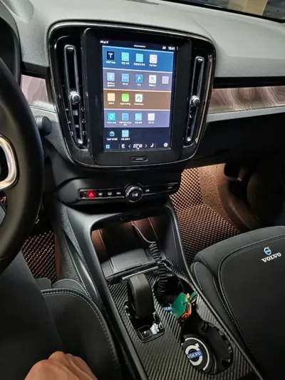 Volvo C40