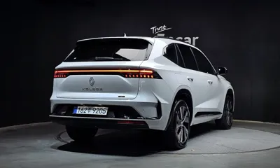 Renault-KoreaSamsung Grand Koleos