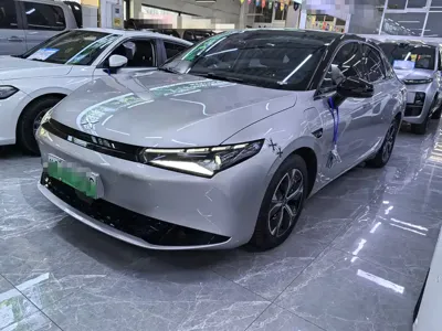 Xpeng P5