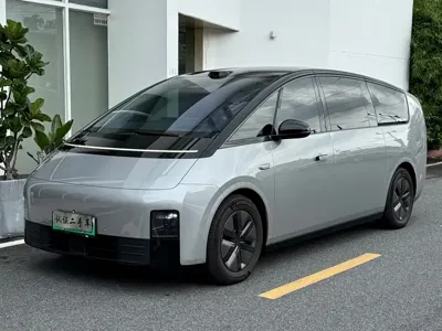 Li Auto Li MEGA