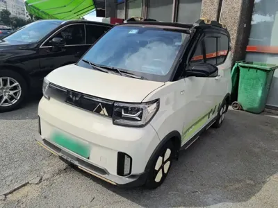 Wuling MINIEV