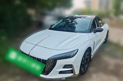 Hongqi H6