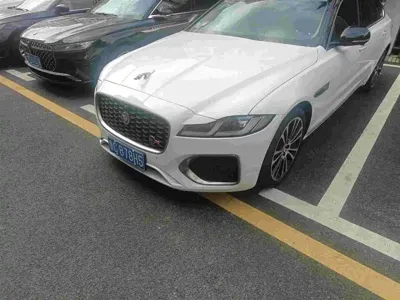 Jaguar XFL