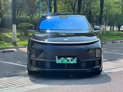 Li Auto Li L8