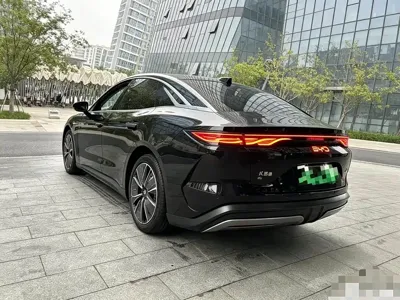BYD 汉L