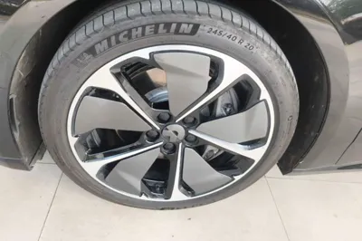 Nio ET5T