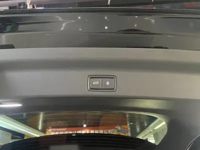 Li Auto Li L8