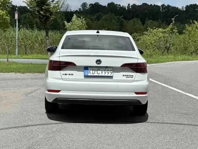 Volkswagen Sagitar