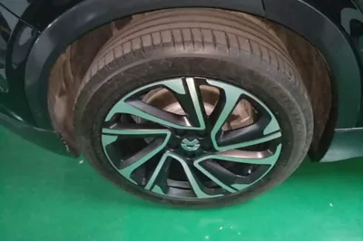 Nio EC6