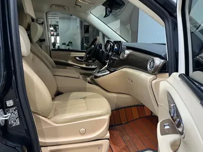Mercedes-Benz V-Class