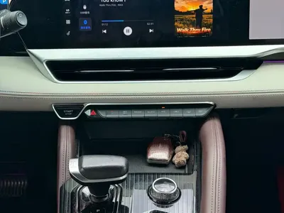 Geely Xingyue L