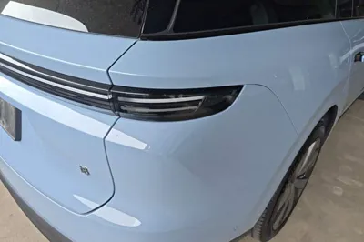 Li Auto Li Auto i8