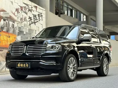 Lincoln Navigator