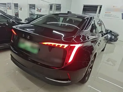 Hongqi Hongqi E-QM5