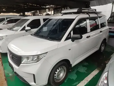 Wuling Hongguang Plus