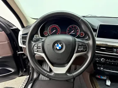 BMW X5 (Import)