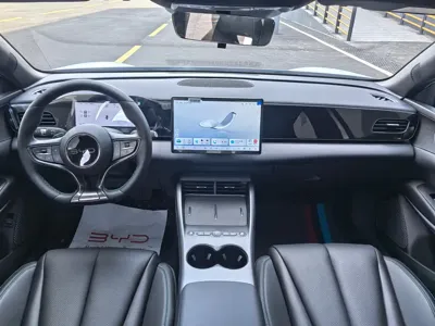 BYD 海豹06