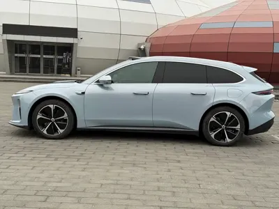Nio ET5T