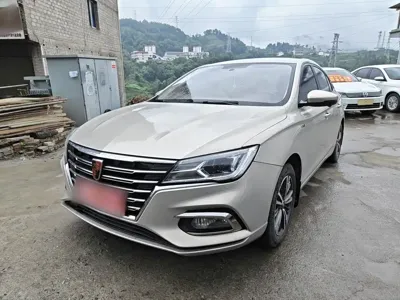 Roewe i5
