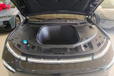 Xpeng P7