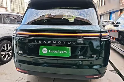 Leapmotor C16