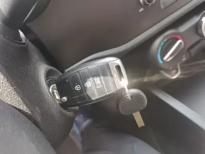 Kia K2