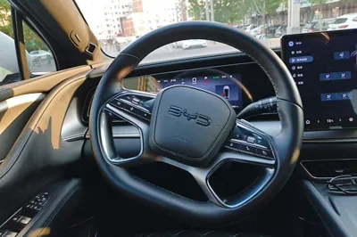 BYD Sealion 07 EV