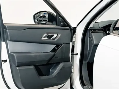 Land Rover Velar