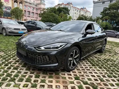 Volkswagen Lamando
