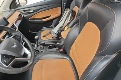 Wuling Hongguang S3
