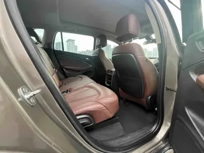 Buick Envision Plus