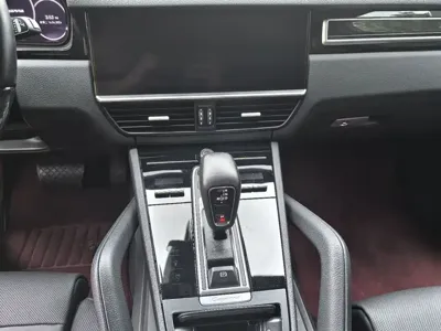 Porsche Cayenne Hybrid