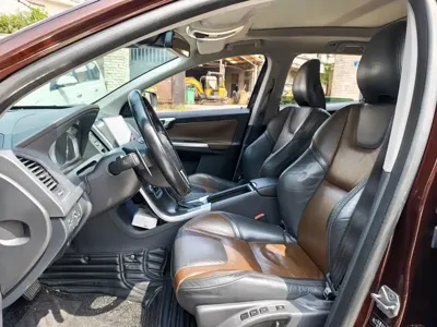 Volvo XC60 (Import)